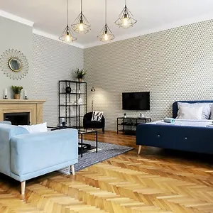 Cubistic Eliska / Jewish Quarter / Old Town Appartement