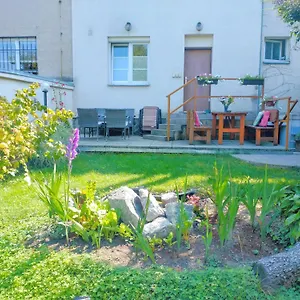 Apartament Duplex With Garden, Praga